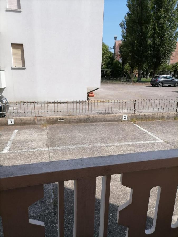 Apartmán Bilocale Kenya Caorle Exteriér fotografie